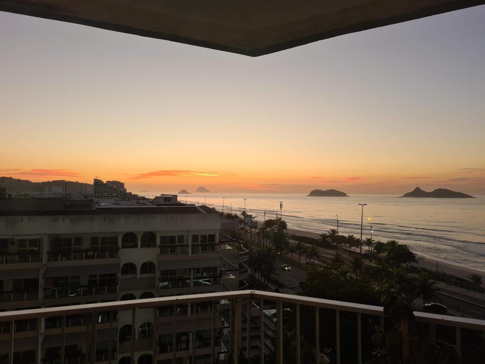 Apto Barra Da Tijuca Frente Pro Mar Ріо-де-Жанейро Екстер'єр фото